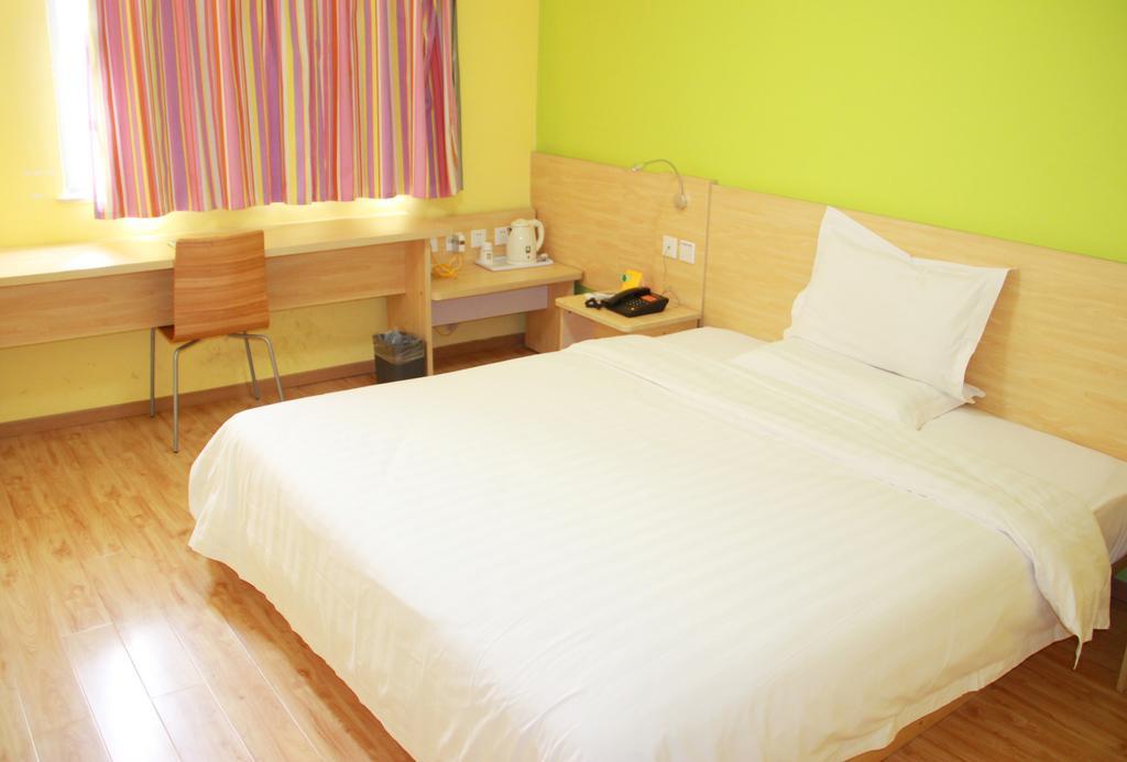 7Days Inn Guangzhou Zhongda North Gate Square Quarto foto