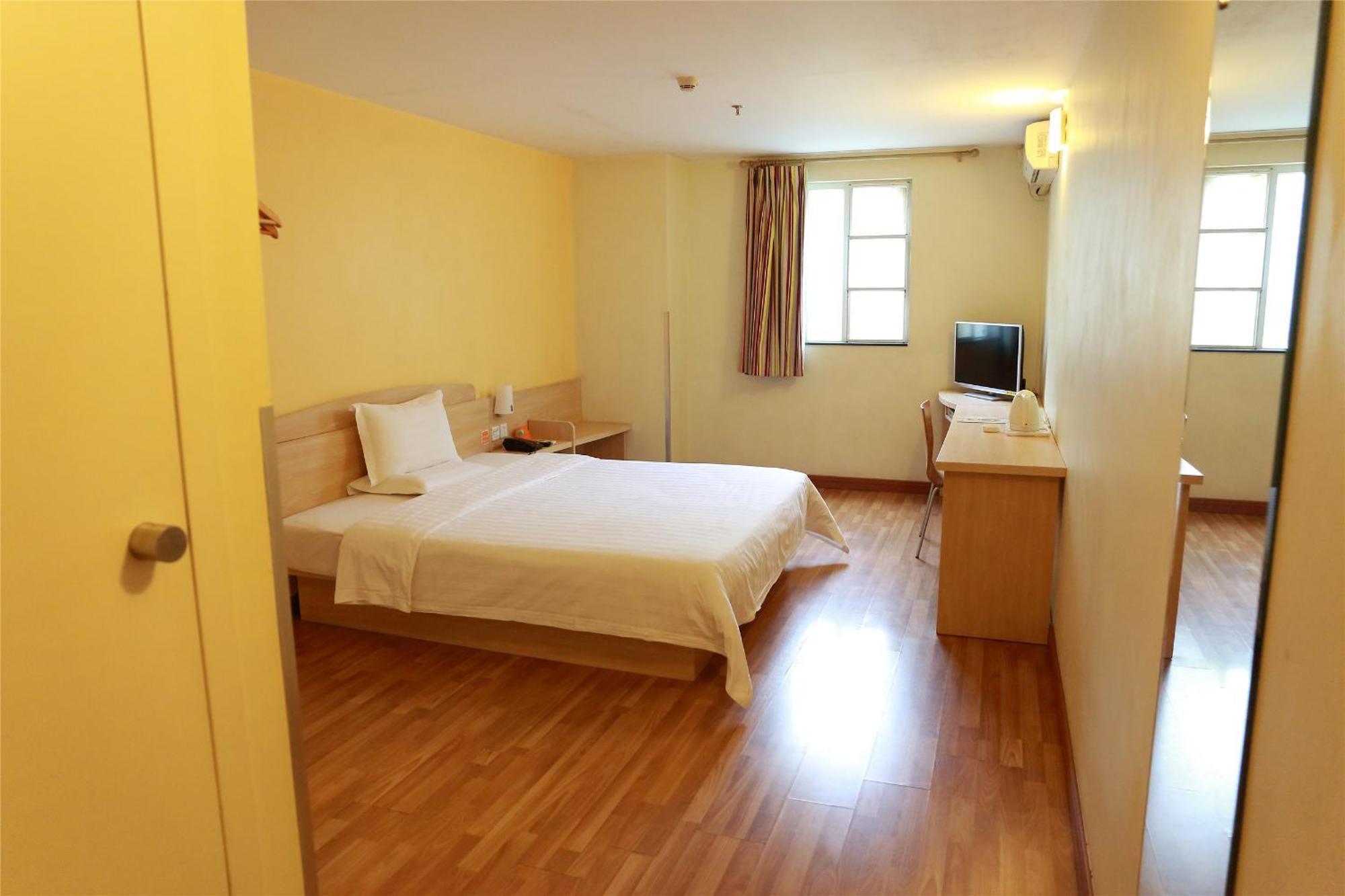 7Days Inn Guangzhou Zhongda North Gate Square Exterior foto